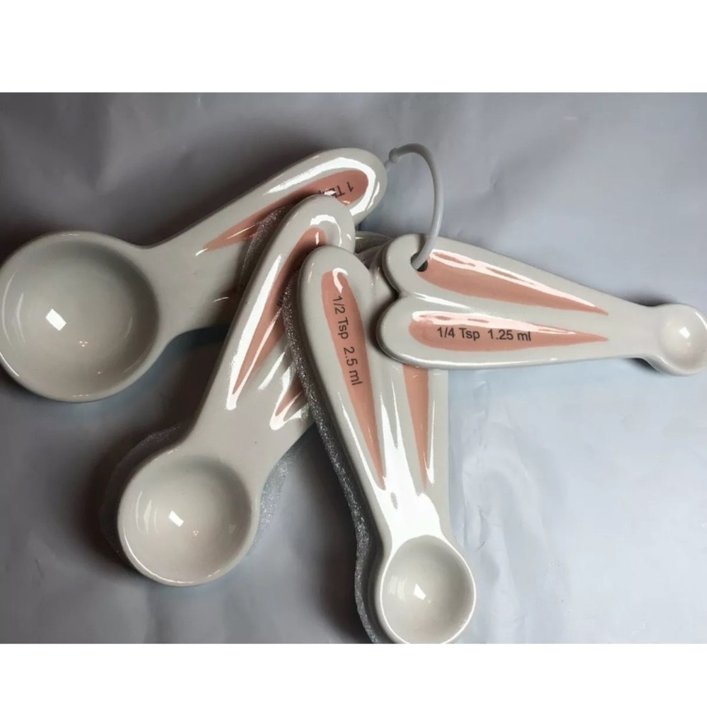 2021 Ceramic Easter Bunny Measuring Spoons Target Bullseye’s Playground Tsp Tbsp